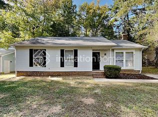 5625 Running Wood Ln, Charlotte, NC 28215