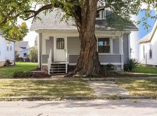 527 N Main St, Warren, IN 46792