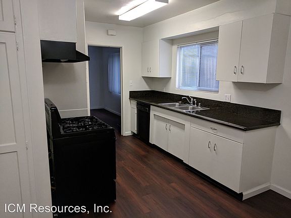 4th image of 1627 Amberwood Dr APT A
