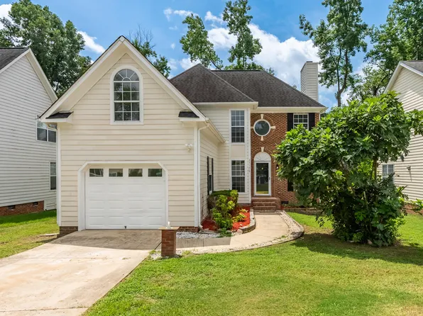 2516 Constitution Dr, Raleigh, NC 27615