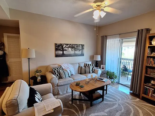 4041 Drake St, Houston, TX 77005