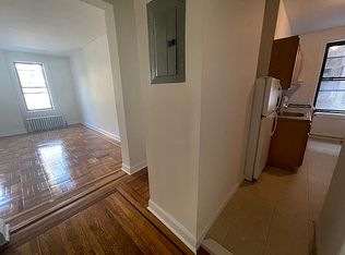 41-44 44th St #B1, Sunnyside, NY 11104
