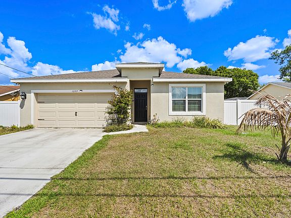 3rd image of 1277 SW Marmore Avenue