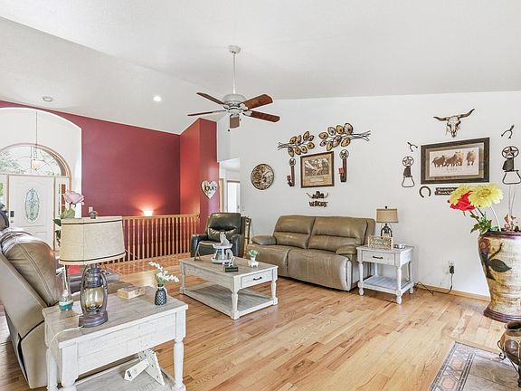 5th image of 1708 35th Ave Ct