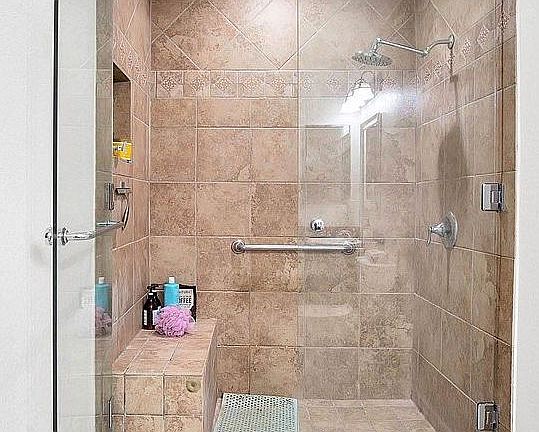 4th image of 5054 Los Morros Way