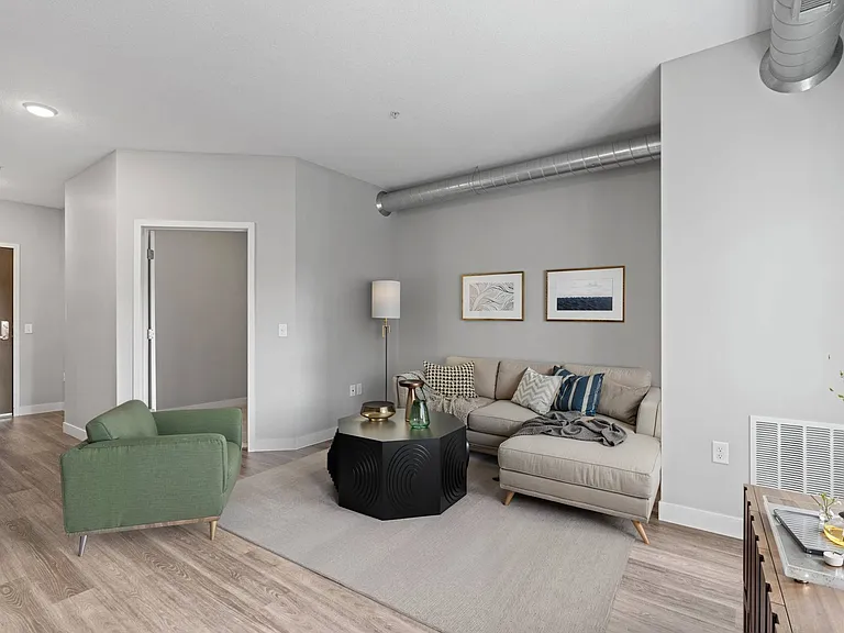 Tamarack - 1 Bed / 1 Bath - 778 Sq.Ft.