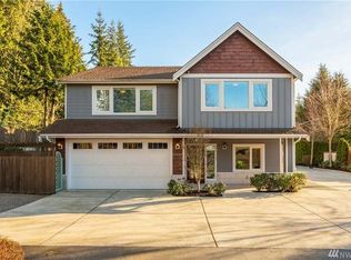 10409 NE 17th St, Bellevue, WA 98004