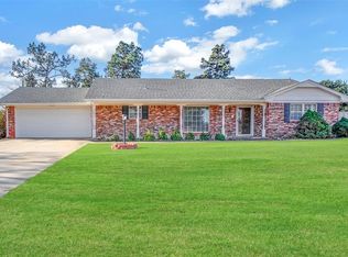1438 Pine Ave, Weatherford, OK 73096