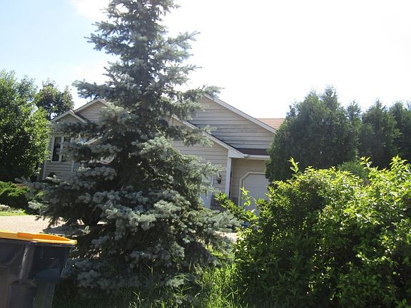 2nd image of 15837 Galveston Ave