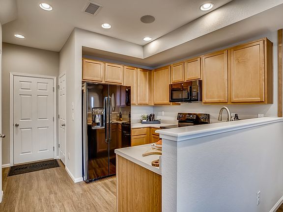 5th image of 19250 E 64th Pl