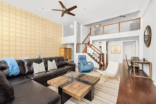 Rented by Compass | media 14