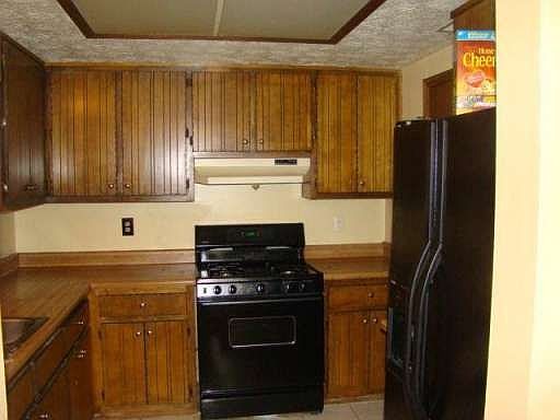 5th image of 761 Villa Way