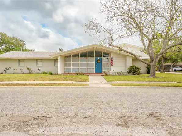 353 Bermuda Pl, Corpus Christi, TX 78411