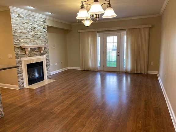 4th image of 3804 Thornhill Cir