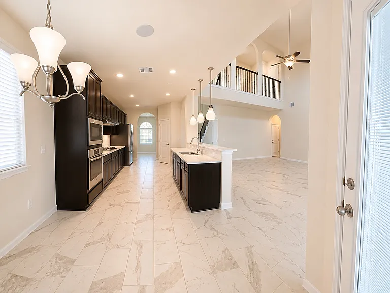 11909 Deering Pl — Photo 7