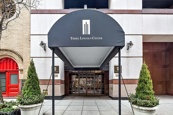160 West 66th Street #39B in Lincoln Square, Manhattan