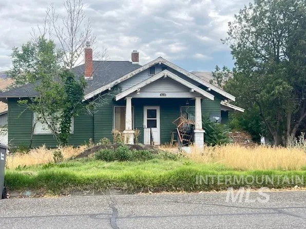 1518 Elm St, Clarkston, WA 99403