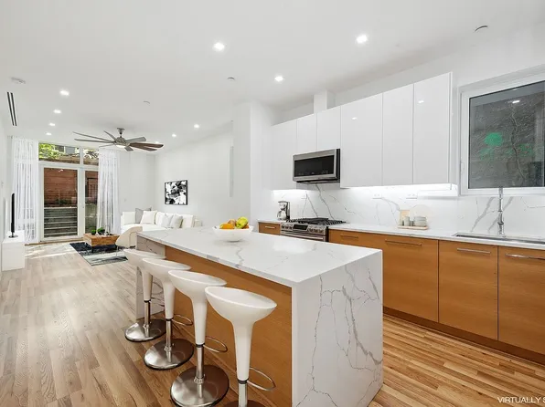 309 Ocean Pkwy #1R, Brooklyn, NY 11218