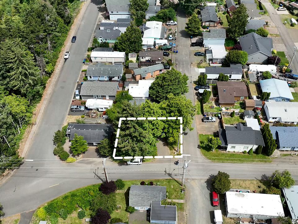 1st image of Tl 1300 Se Neptune Ave