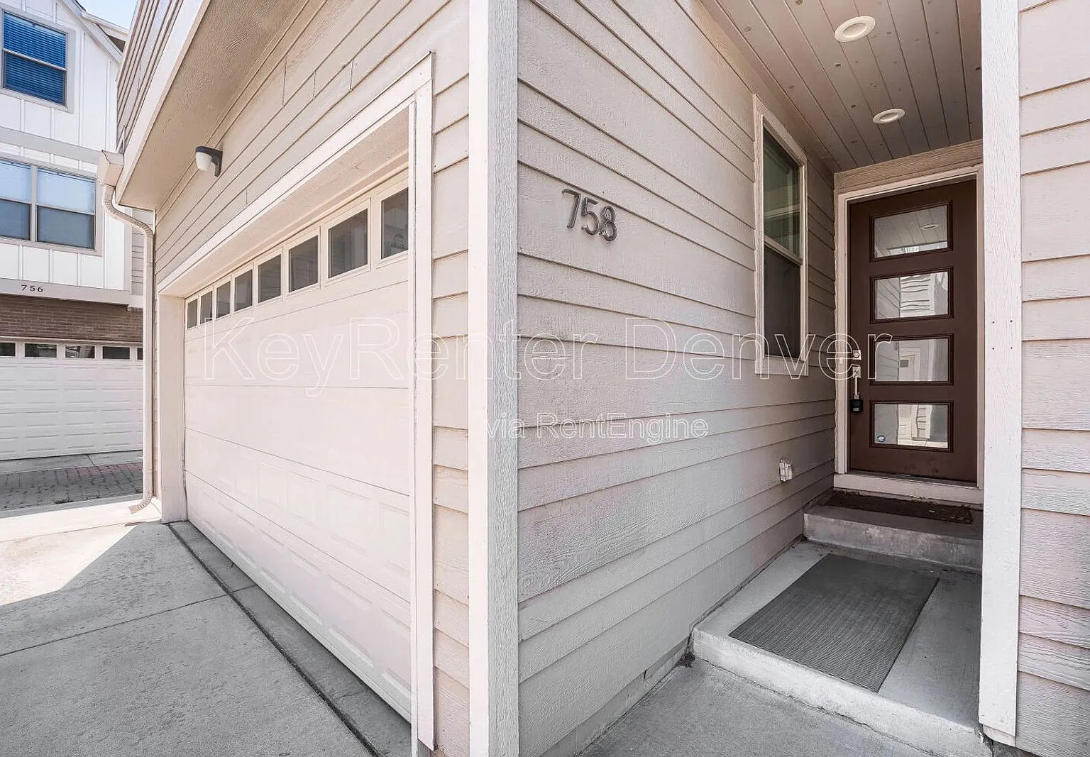 3 bed, 3.5 bath, 2130 sqft, $2,850 — Photo 3