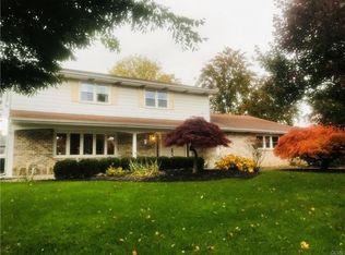 1498 White Oak Rd, Allentown, PA 18104