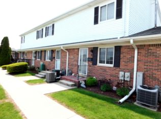 125 Cuttle Rd APT A2, Marysville, MI 48040