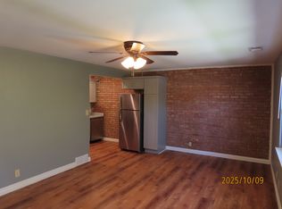804 S Elm St APT 6, Oxford, OH 45056