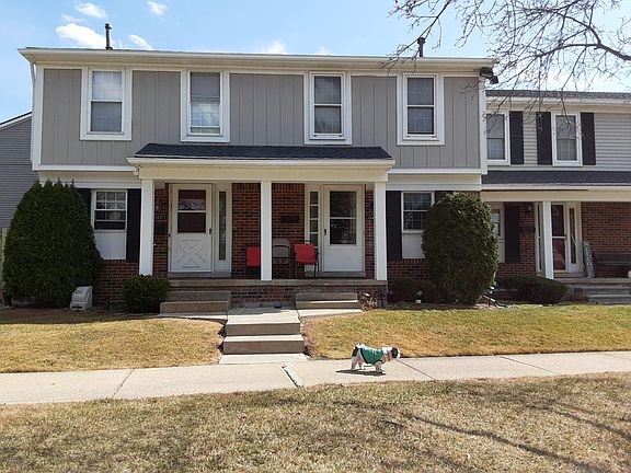 2nd image of 36410 Park Place Dr
