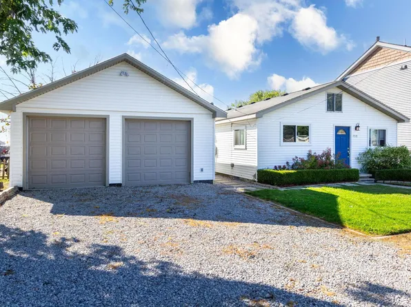 7318 Bealane Rd, Clay, MI 48001