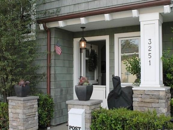 3rd image of 3251 3rd Ave