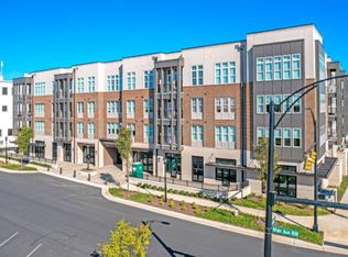 One North Center, Hickory, NC 28601
