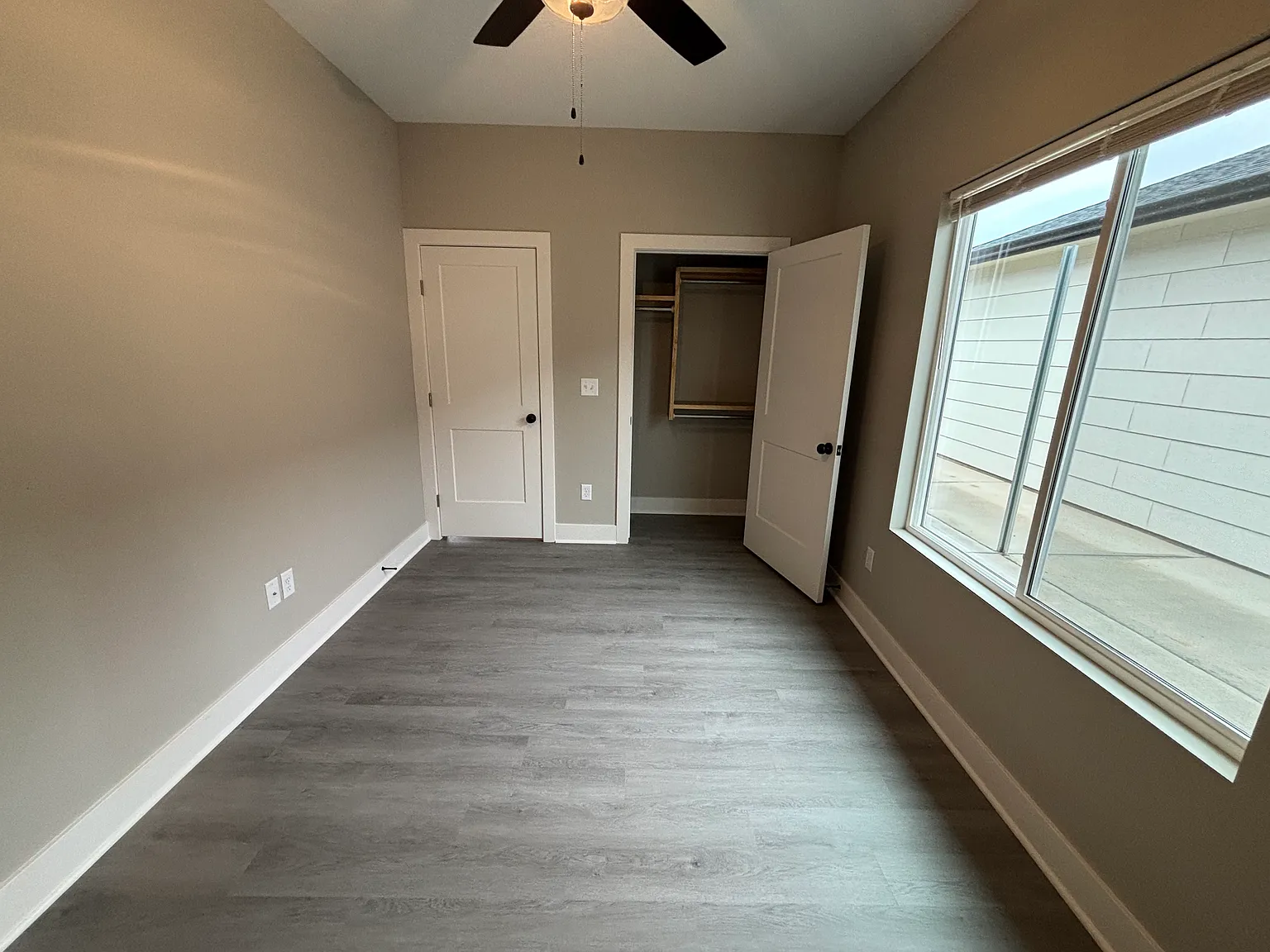 3 bed, 1200 sqft, $1,425 — Photo 3