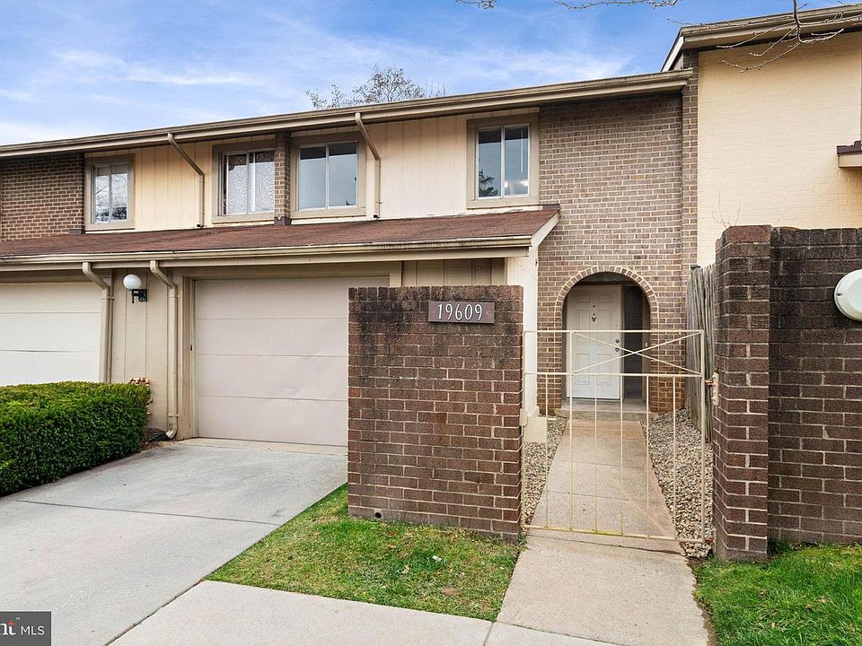 1st image of 19609 Brassie Pl