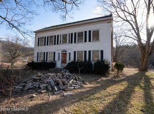 19 Prosser Hollow Rd, Petersburgh, NY 12138