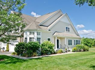 29 Bay Hill Dr, Bloomfield, CT 06002