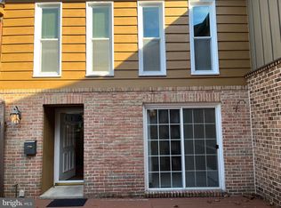 70 Winged Foot Dr, Reading, PA 19607