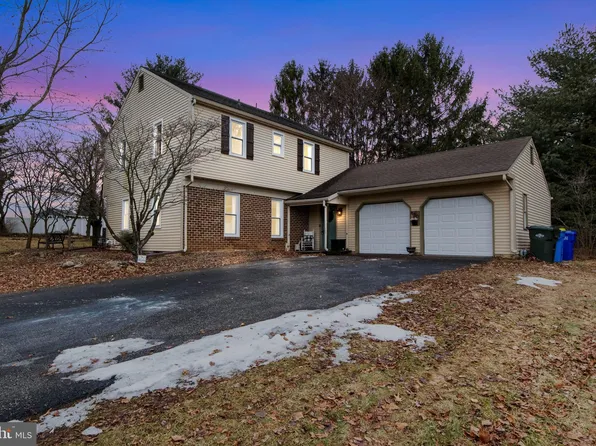 630 Sparton Rd, York, PA 17403