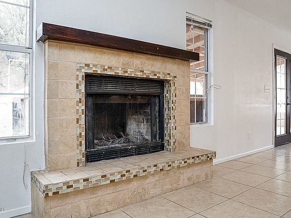 5th image of 700 W McLean Dr