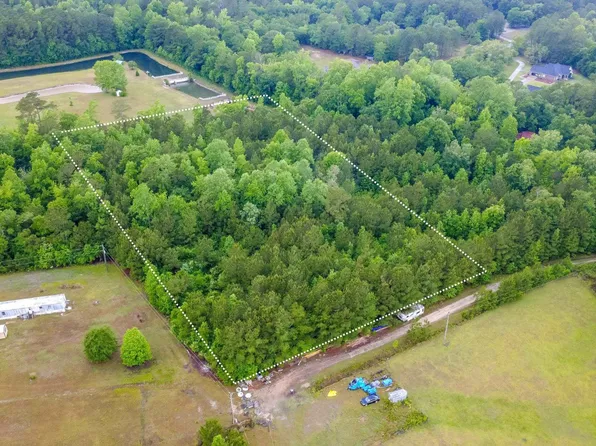 581 Roberts Rd., Aynor, SC 29511