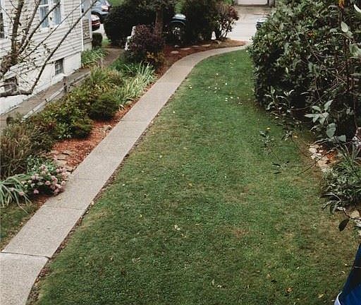 3rd image of 2013 Ridge Ave