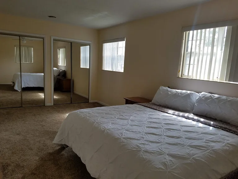 2910 Vassar St — Photo 10