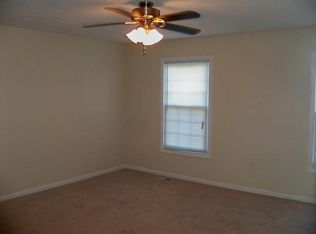 1227 Grassy Ct, Rossford, OH 43460