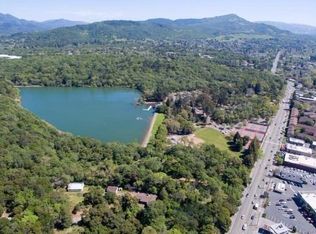 4376 Montgomery Dr, Santa Rosa, CA 95405