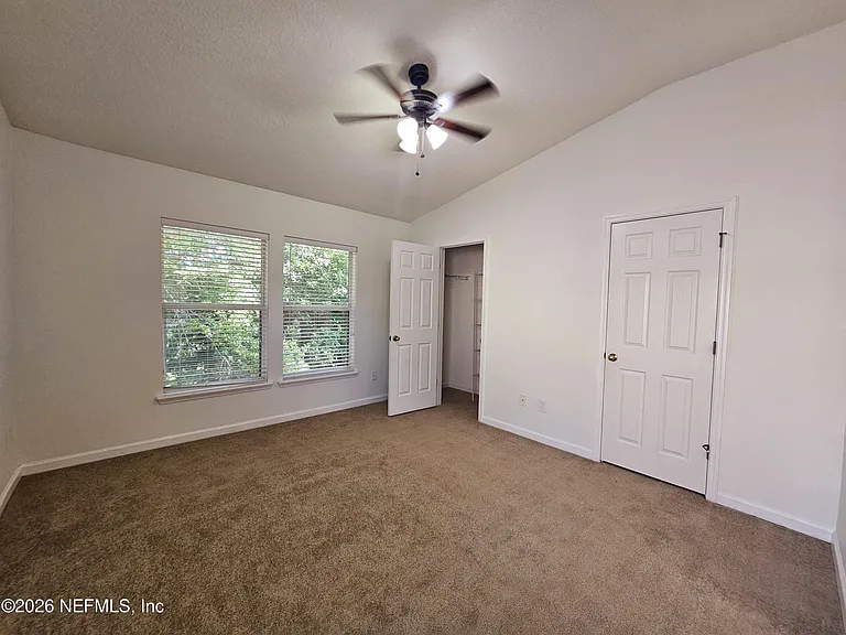6194 High Tide Blvd — Photo 8