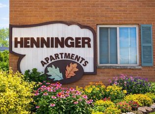 3317 Henninger Rd APT 302, Cleveland, OH 44109