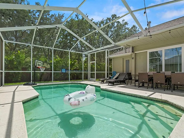 10516 Rochester Way — Photo 23