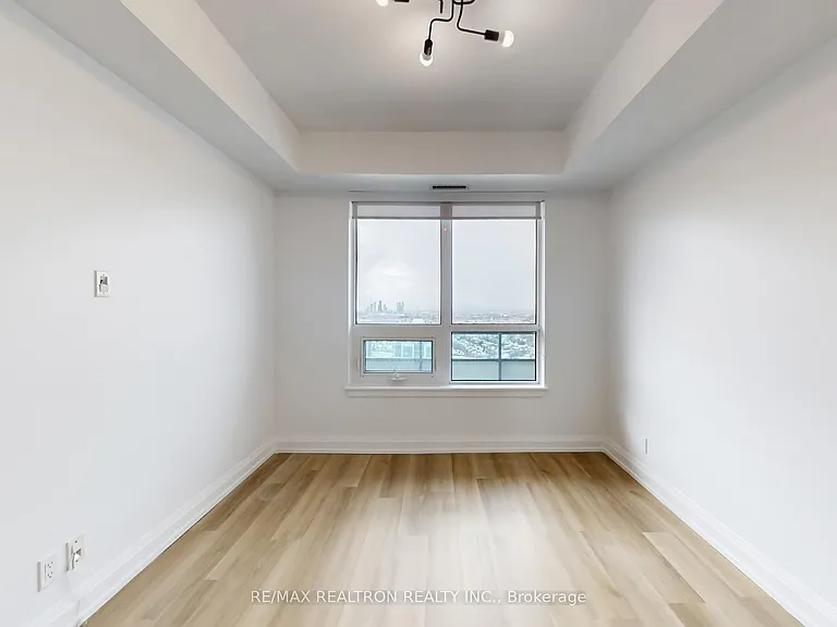 7890 Bathurst St #2505 — Photo 18