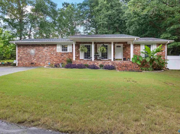4602 Day Rd SW, Decatur, AL 35603