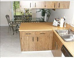 4th image of 2707 Cedaridge Dr