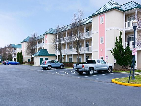 2nd image of 34383 Summerlyn Dr APT 101